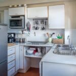 How to Arrange Appliances on the Kitchen Counter