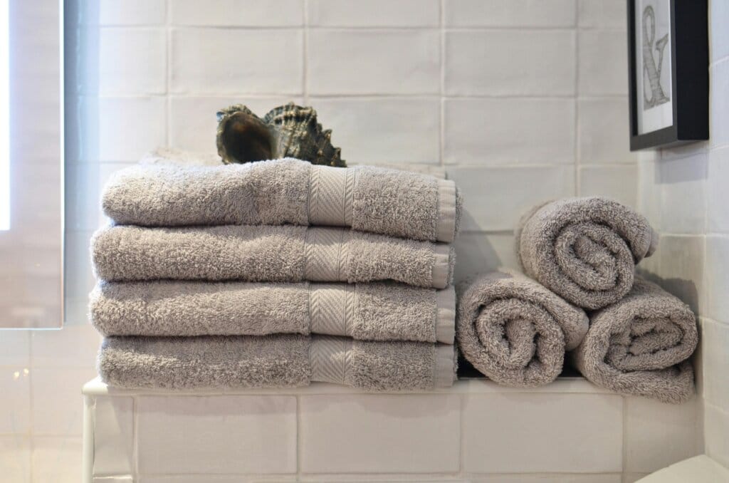 Towel Storage Ideas for Bathroom